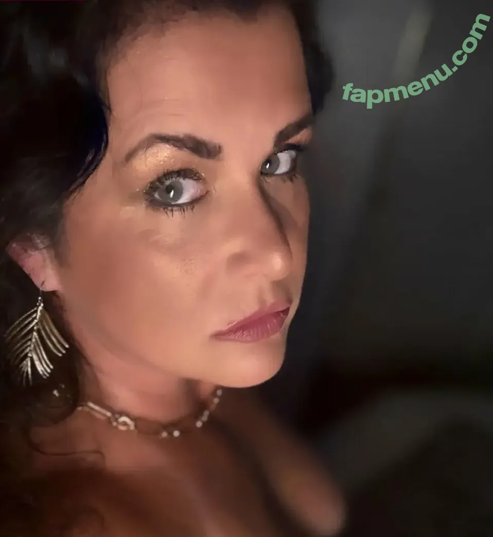 Evangeline nude photo #0017 (evparrish / evparrishofficial)