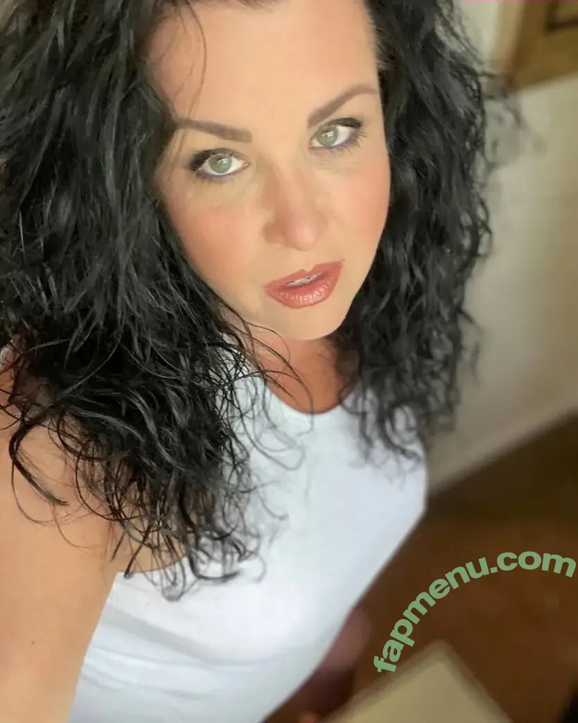 Evangeline nude photo #0041 (evparrish / evparrishofficial)