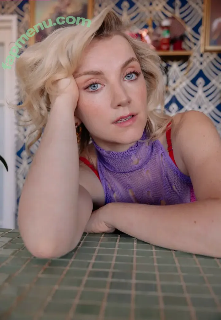 Evanna Lynch nude photo #0020 (evannalynch)