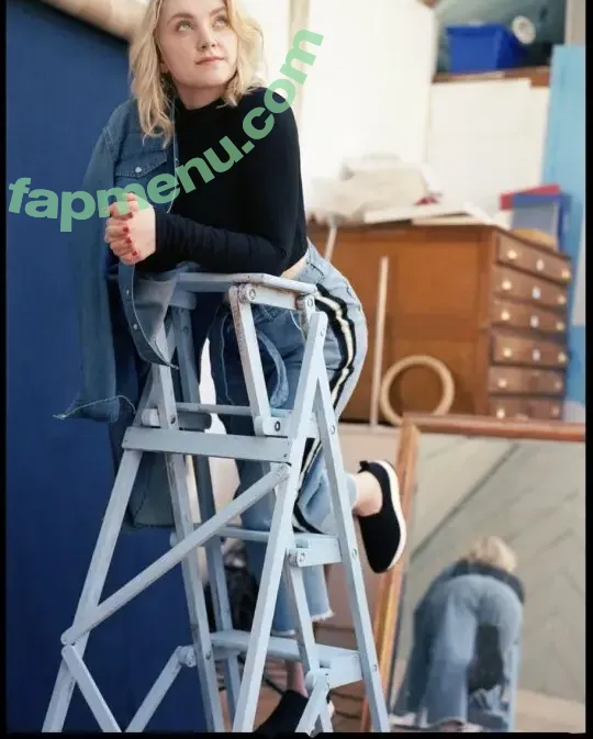 Evanna Lynch nude photo #0076 (evannalynch)