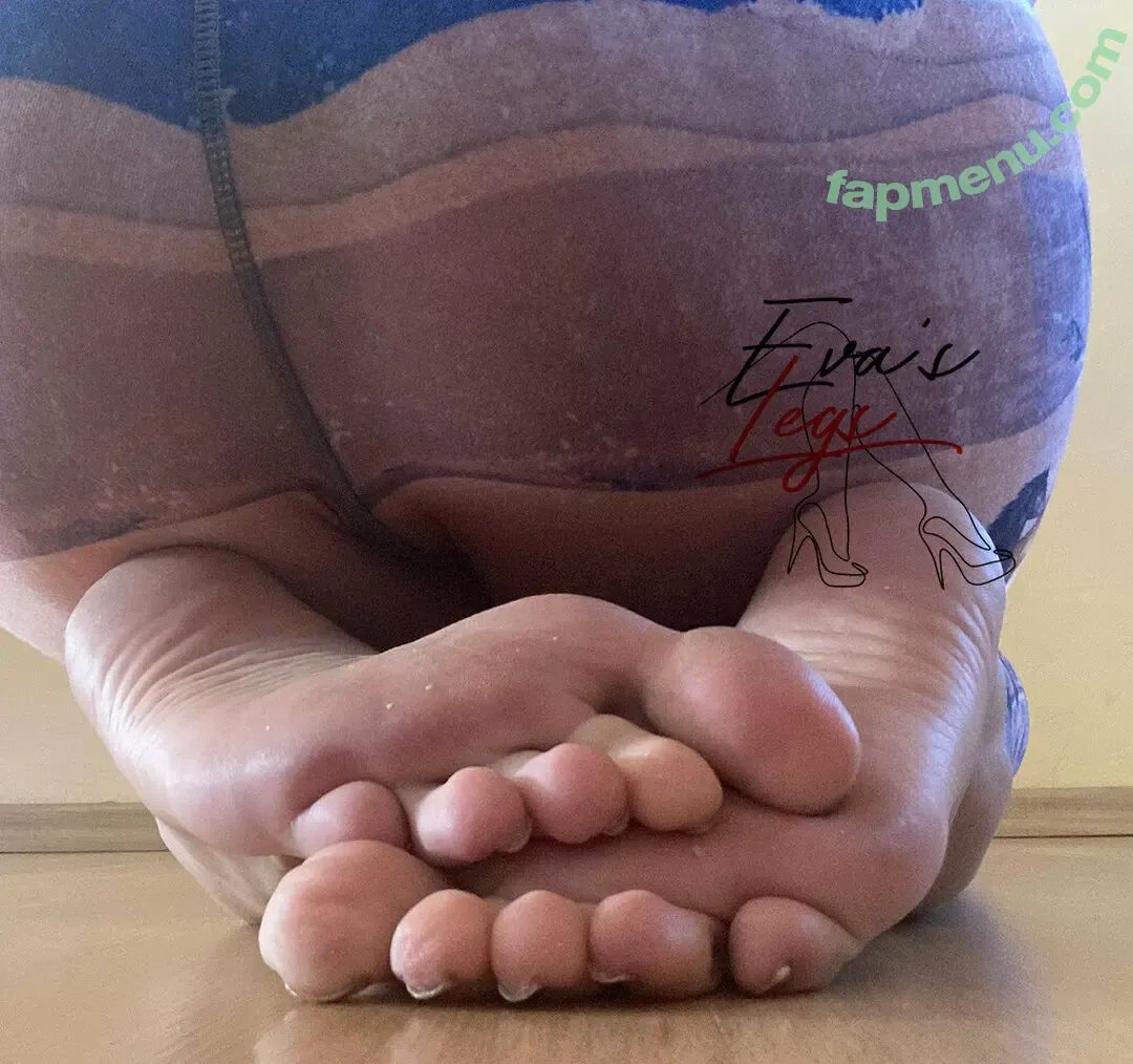 evasnylons nude photo #0093 (harisnyas_csaj)