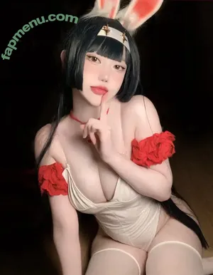 Evawxsh / happyunaaa nude photo #0001