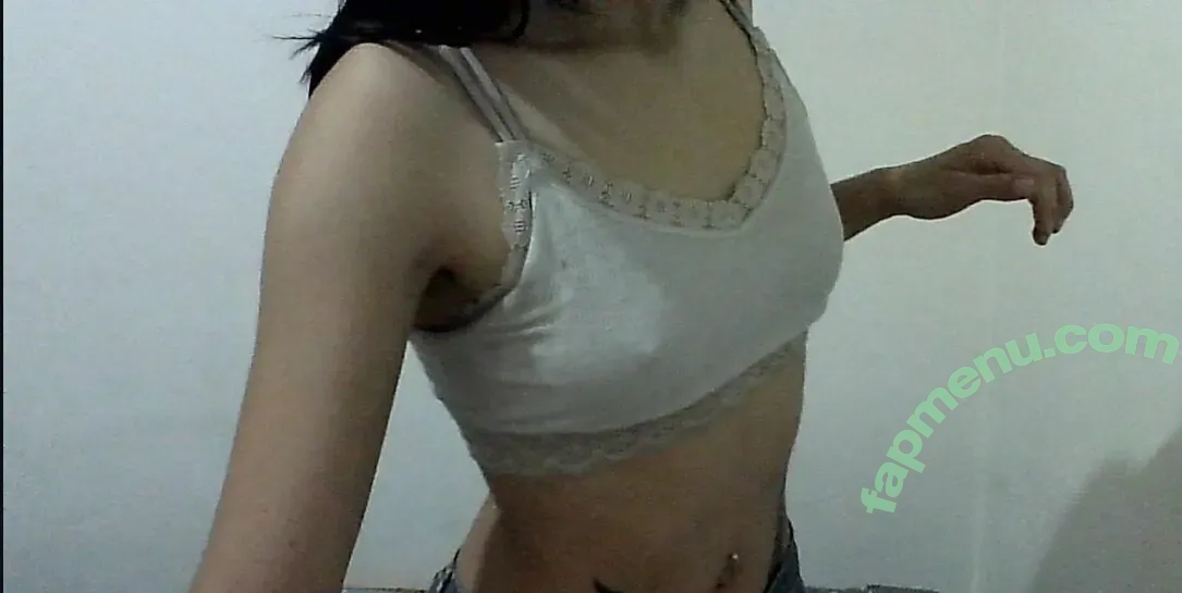evee_nya nude photo #0048 (evee_nya)