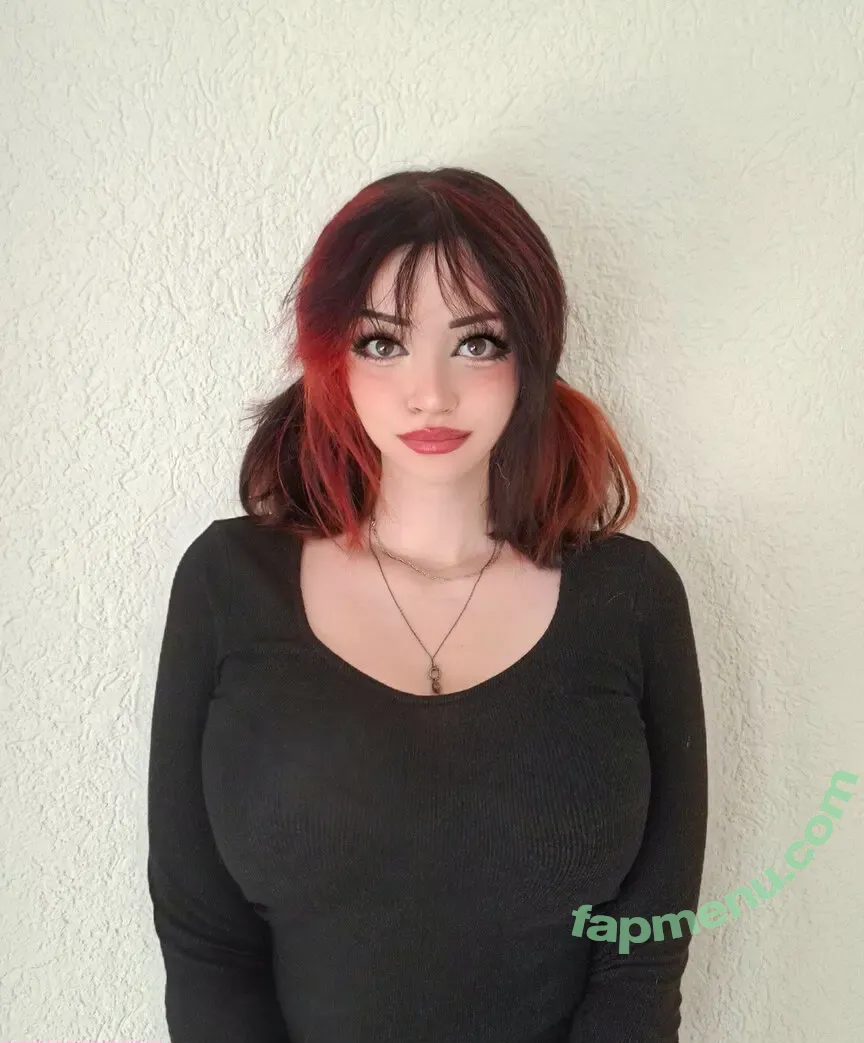 eveisbed nude photo #0007 (eveisbed)