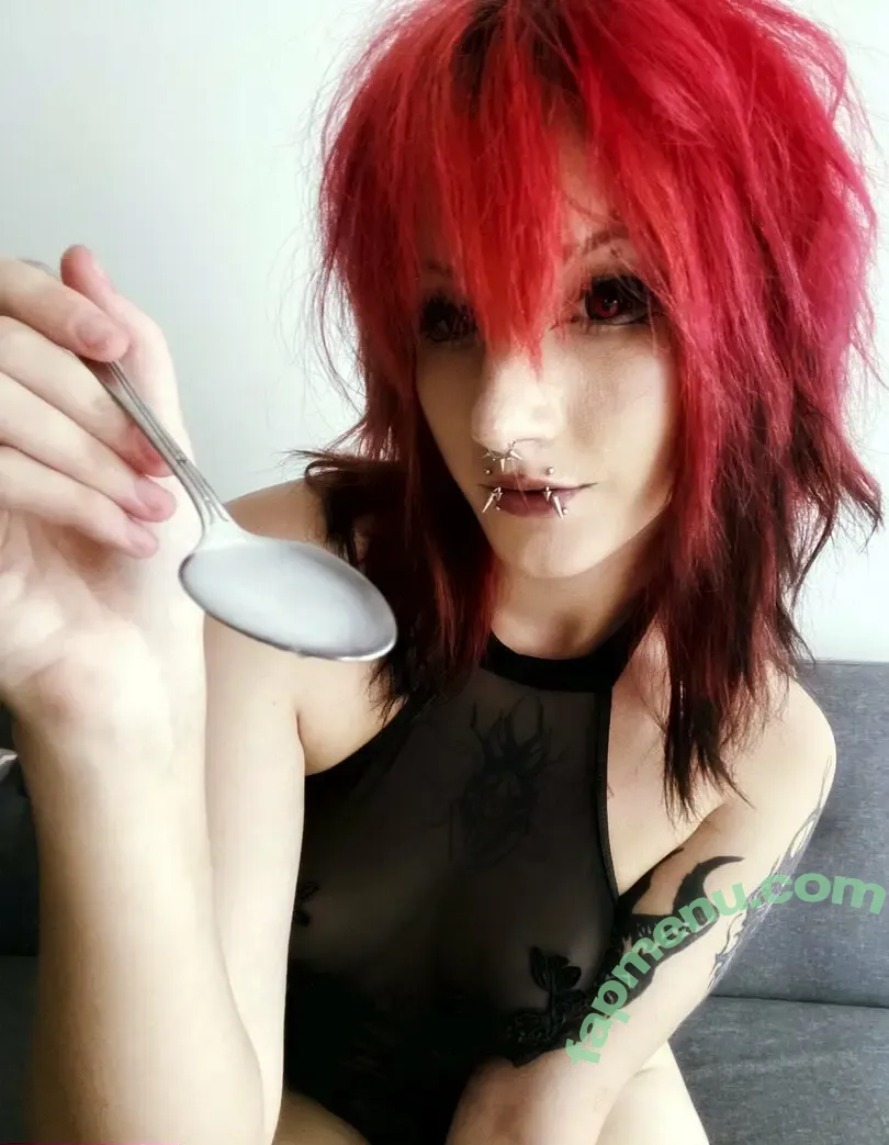 evelinelore nude photo #0063 (evelinelore_)