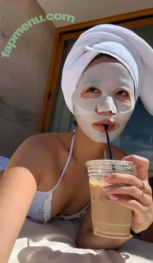 Evelyn Ha / eveee9 / hjevelyn nude photo #0087