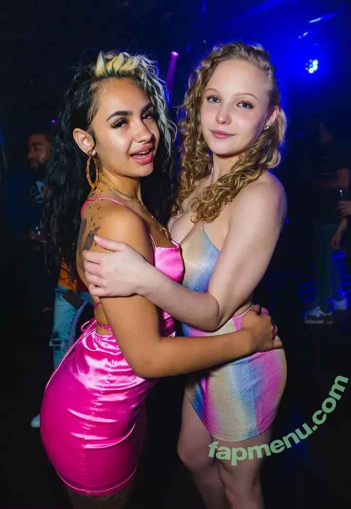 Evie Erikson + Ellie Erikson nude photo #0137 (evie.erikson / evieerikson)
