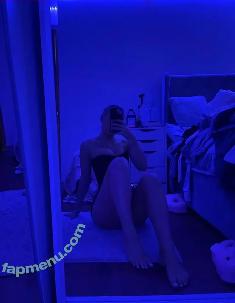 Evie Garbe nude photo #0089 (eviegarbe)