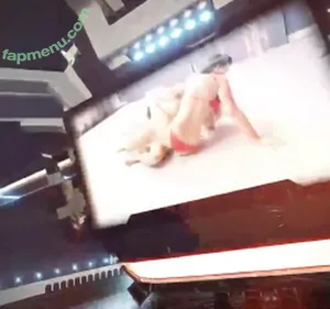 Evolved Fights / evolvedfightslez nude photo #0015