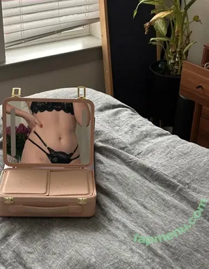  nude photo #0008