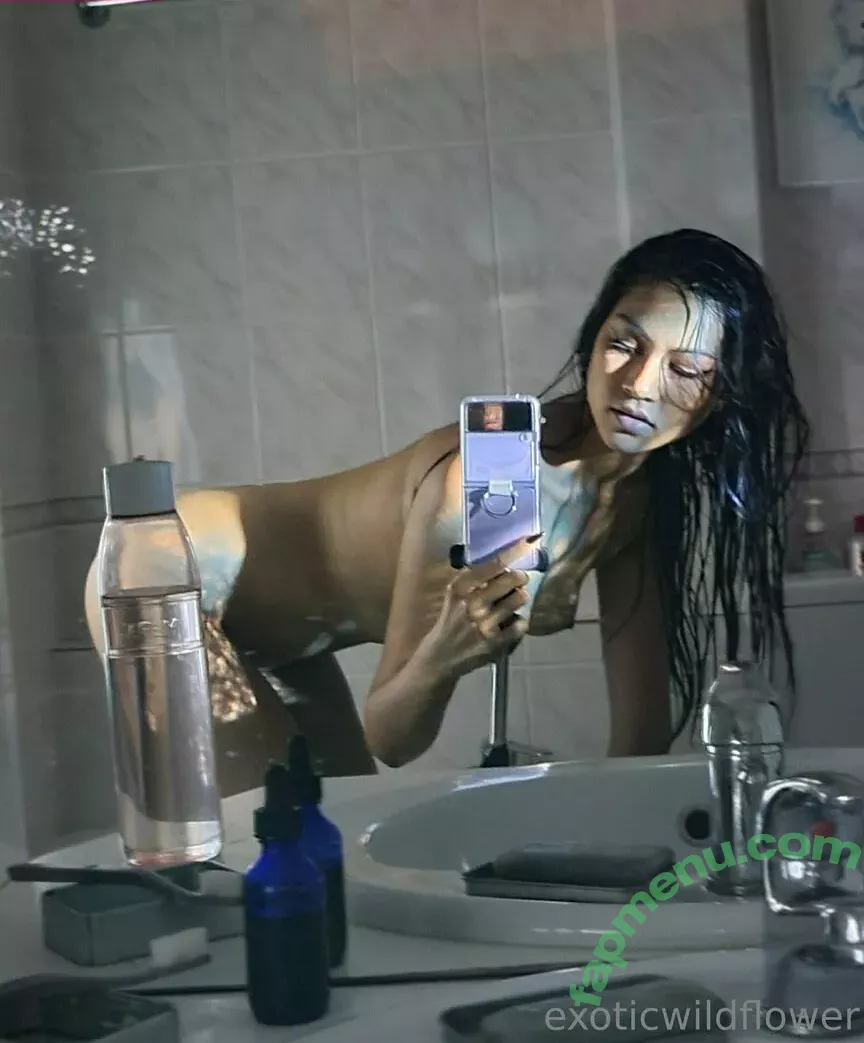Exoticwildflower nude photo #0039 (exoticwildflow / marazza_)