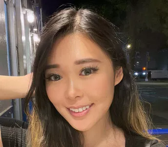 ExtraEmily / extra.emilay / extraemilyy / extremly_cute nude photo #0201
