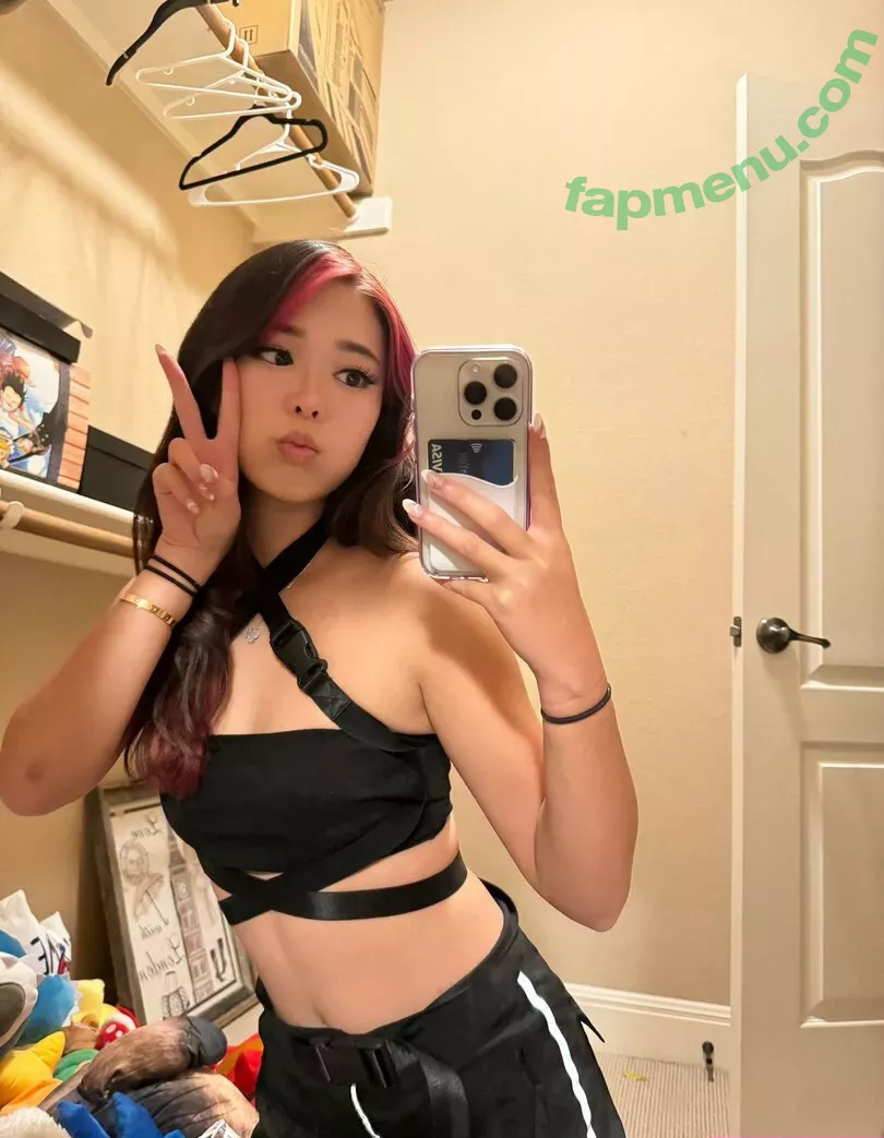 ExtraEmily nude photo #0261 (extra.emilay / extraemilyy / extremly_cute)