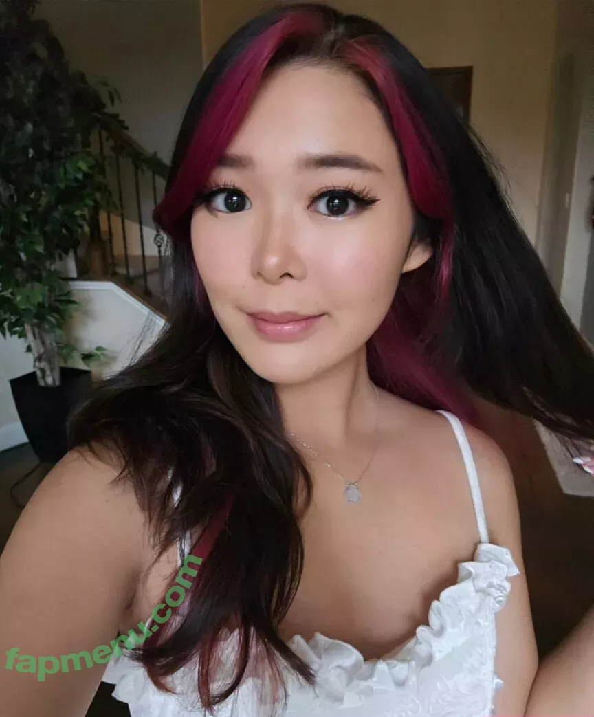 ExtraEmily nude photo #0269 (extra.emilay / extraemilyy / extremly_cute)