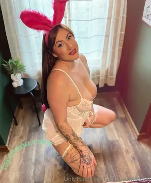  nude photo #0001
