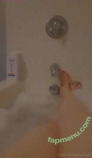  nude photo #0007