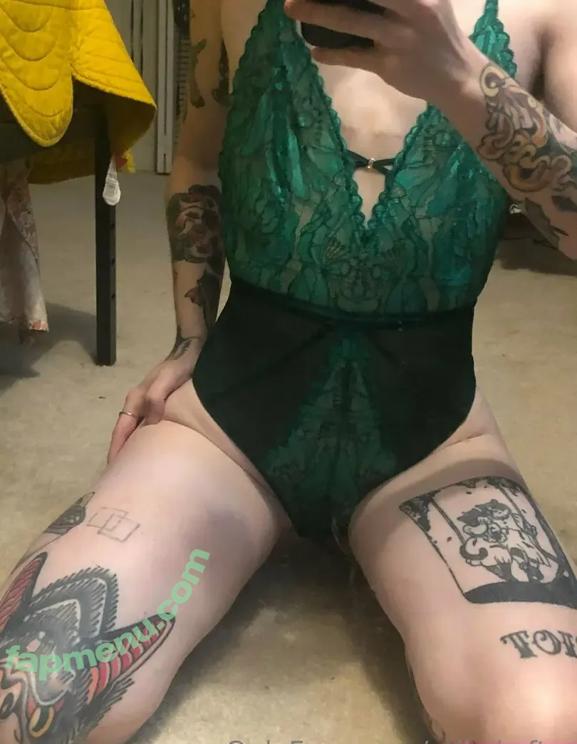 faguettemikah nude photo #0030 (fagu3tt3)