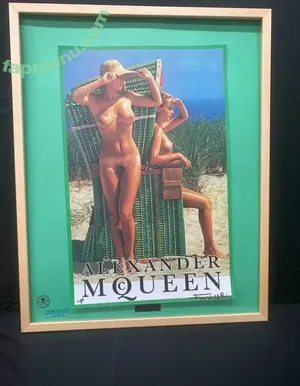  nude photo #0002