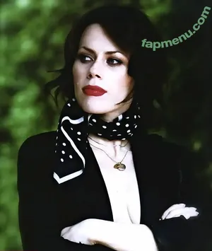 Fairuza Balk / fairuza nude photo #0012
