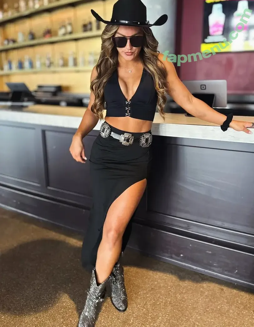 Fallon Henley nude photo #0134 (WWE / fallon_wwe)