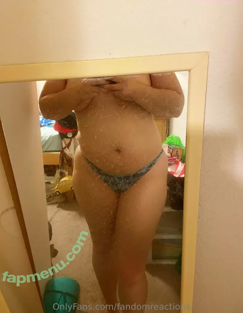 FandomReactions nude photo #0777 (fandomreactgirls)