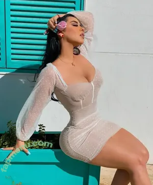  nude photo #0001