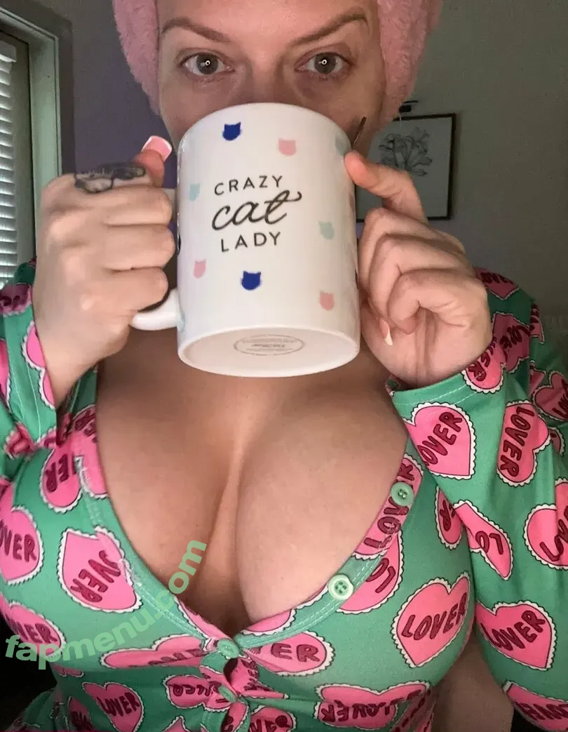 fansofmandimay nude photo #0059 (the_realmandimay)