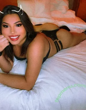  nude photo #0009
