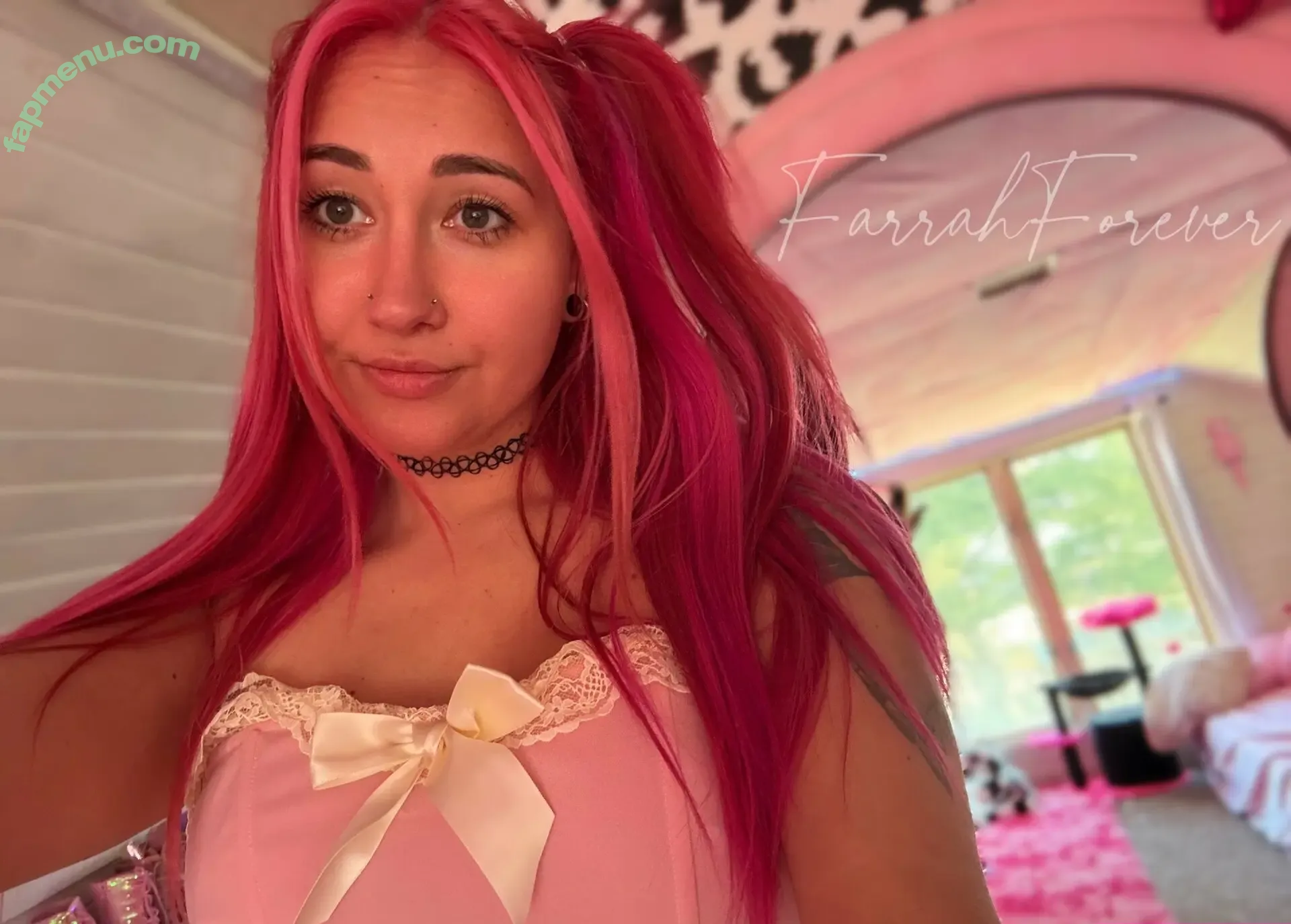 fari_hunny nude photo #0024 (sad_alien_art)