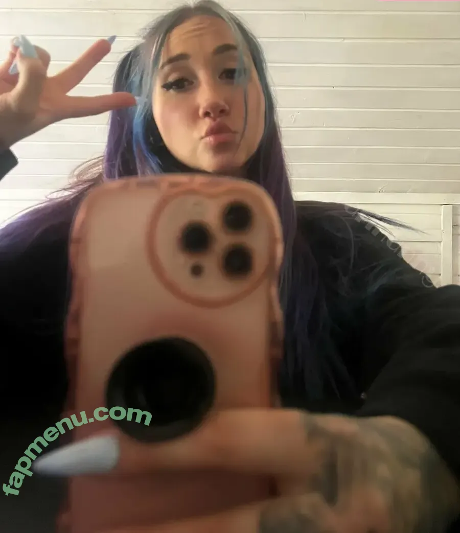 fari_hunny nude photo #0090 (sad_alien_art)