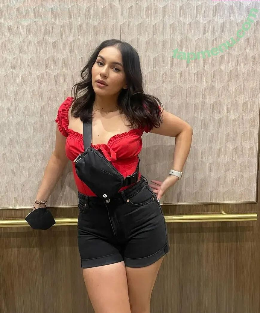 Farohreacts nude photo #0001 (cw / farohnic)