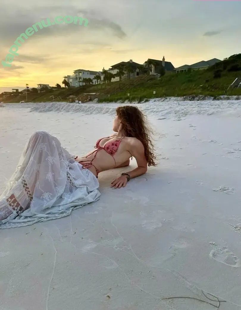 fashion.soup nude photo #0021 (erin_murphy2345)