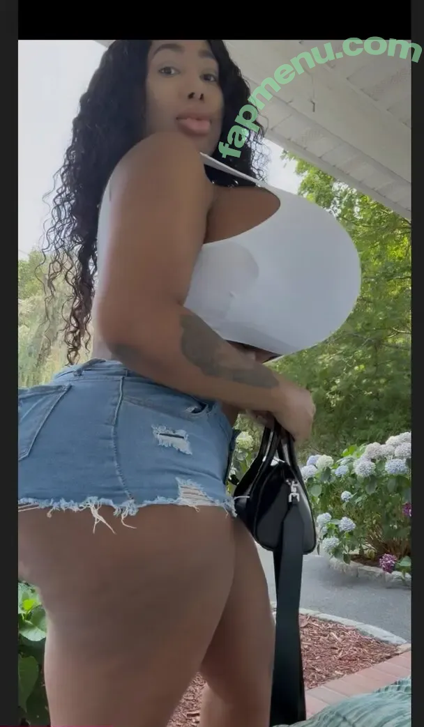 Fatima Belizaire nude photo #0001 (fatimabeee)