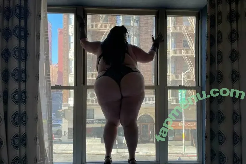 Fatty Goddess Eliza Allure nude photo #0040 (fateliza)