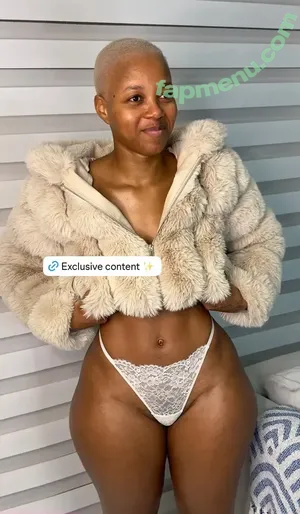 Faustina Thobakgale / faustinaroyale nude photo #0072