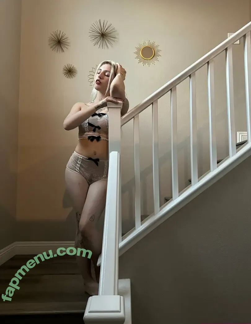 Fawnx nude photo #0227 (Fawn Mckay / fawnx.jpg)