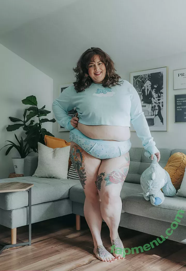 fayedaniels nude photo #0527 (fayedanielsbbw)