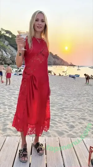 Fearne Cotton / fearnecotton nude photo #0123
