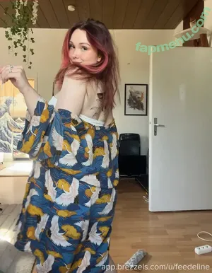 nude photo #0004