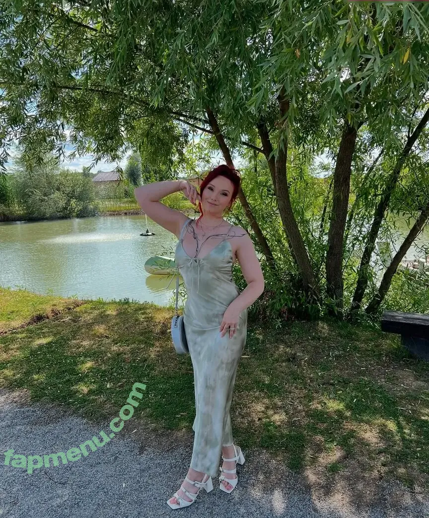 Feedeline nude photo #0009 (Feedeline)