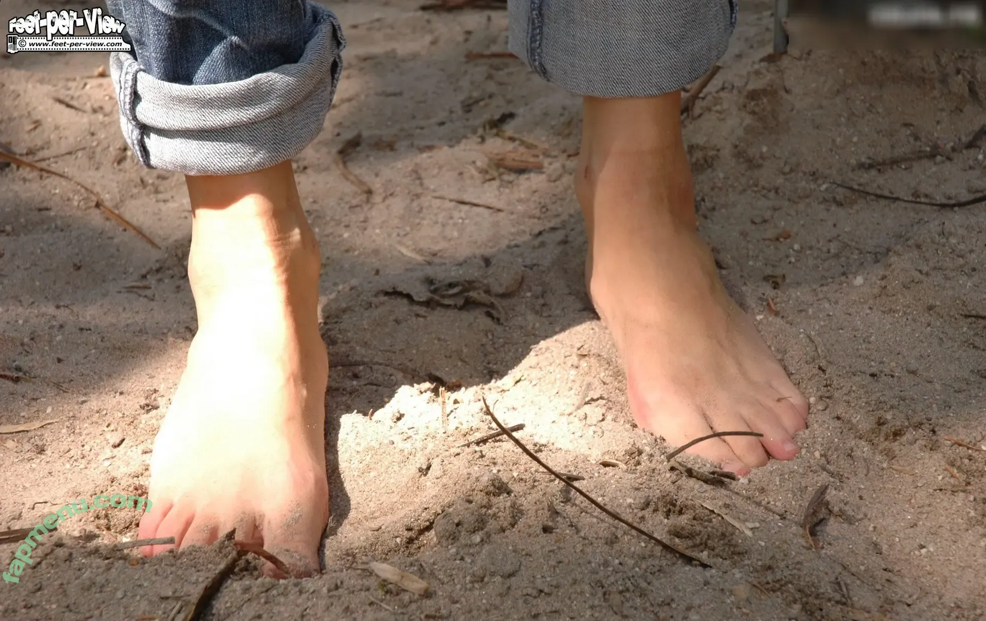 Feetperview / Sockenmädchen nude photo #1217 (Feetperview / Sockenmädchen)