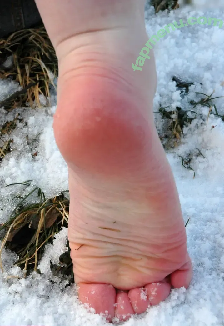 Feetperview / Sockenmädchen nude photo #1459 (Feetperview / Sockenmädchen)