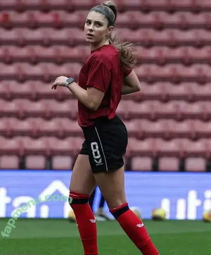 Female Football / girlsontheball / soccer players nude photo #0225