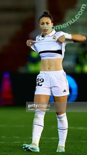 Female Football / girlsontheball / soccer players nude photo #0540