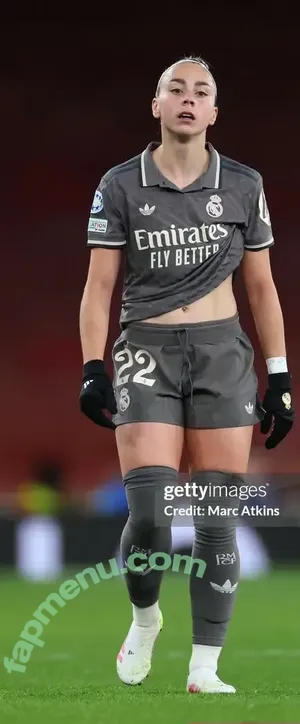 Female Football / girlsontheball / soccer players nude photo #0553