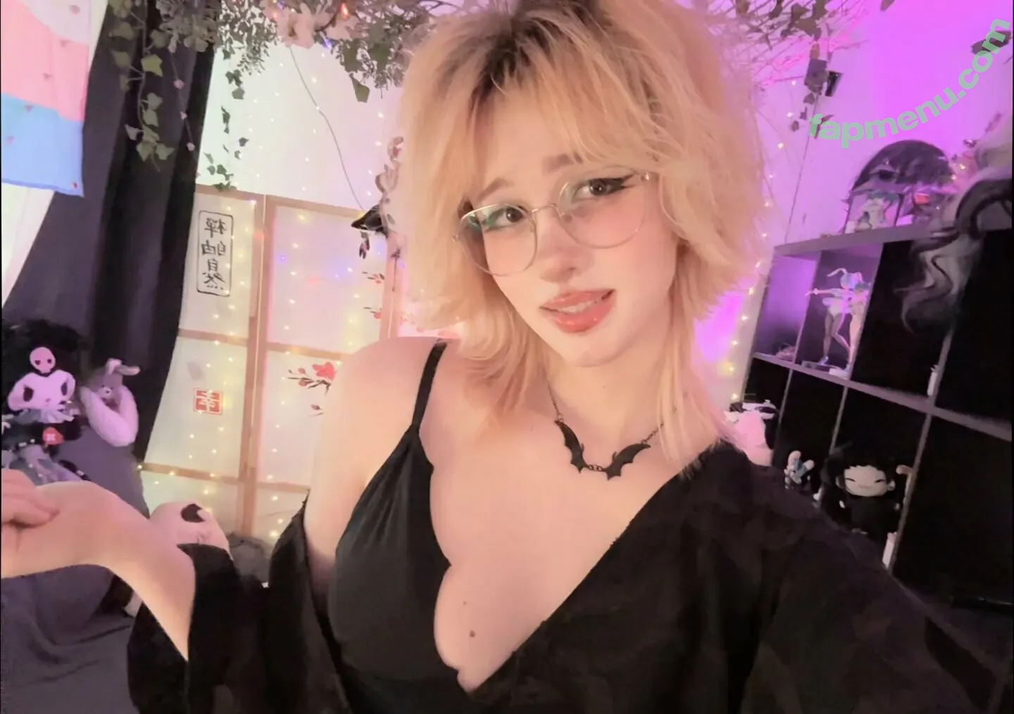 Femboyhami nude photo #0096 (hamihime_)
