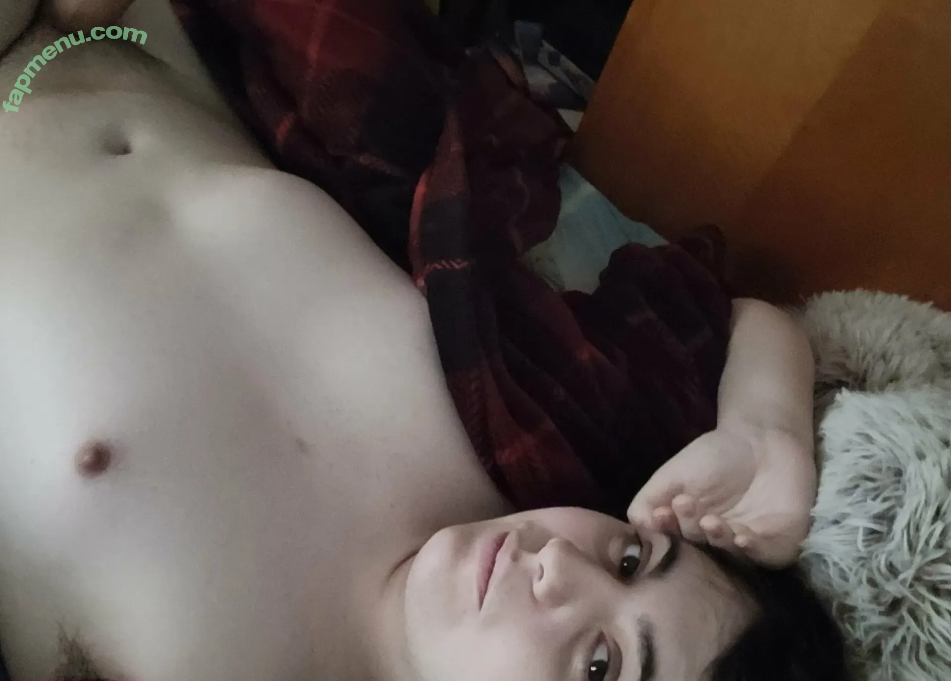 femgirlmcawesome nude photo #0057 (femgirlmcawesome)