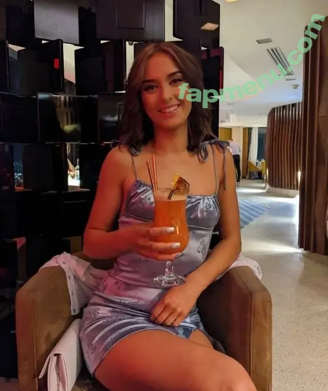 Fern Alexandra nude photo #0016 (fernpositive / thatgirhitsdifferent)