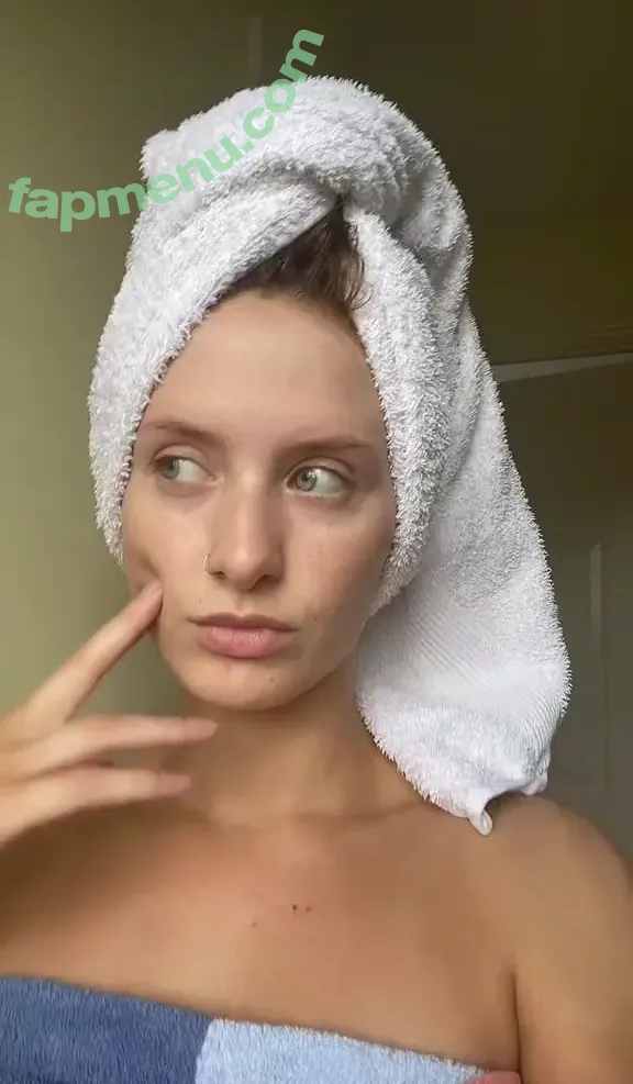 Fern Alexandra nude photo #0056 (fernpositive / thatgirhitsdifferent)