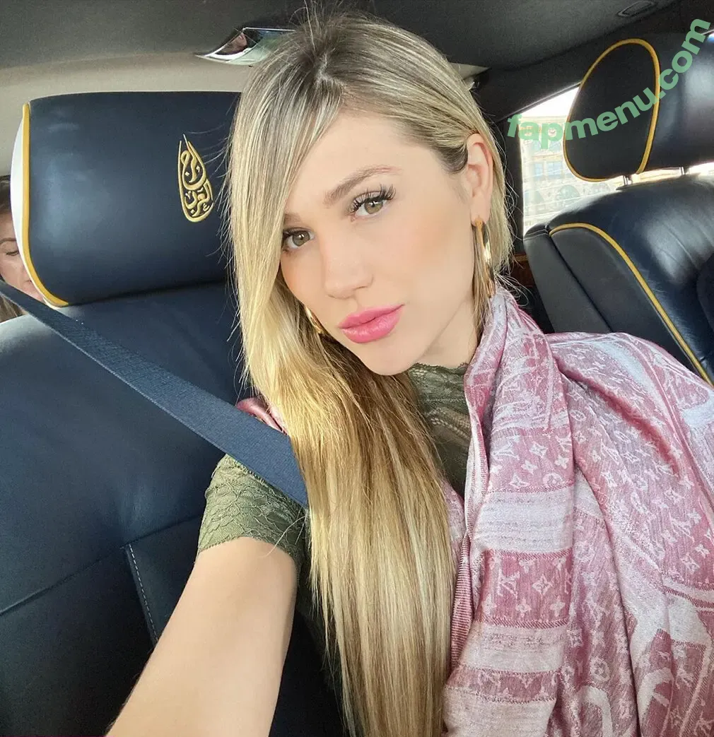 Fernanda Gomez nude photo #0004 (Fernanda Gomez)